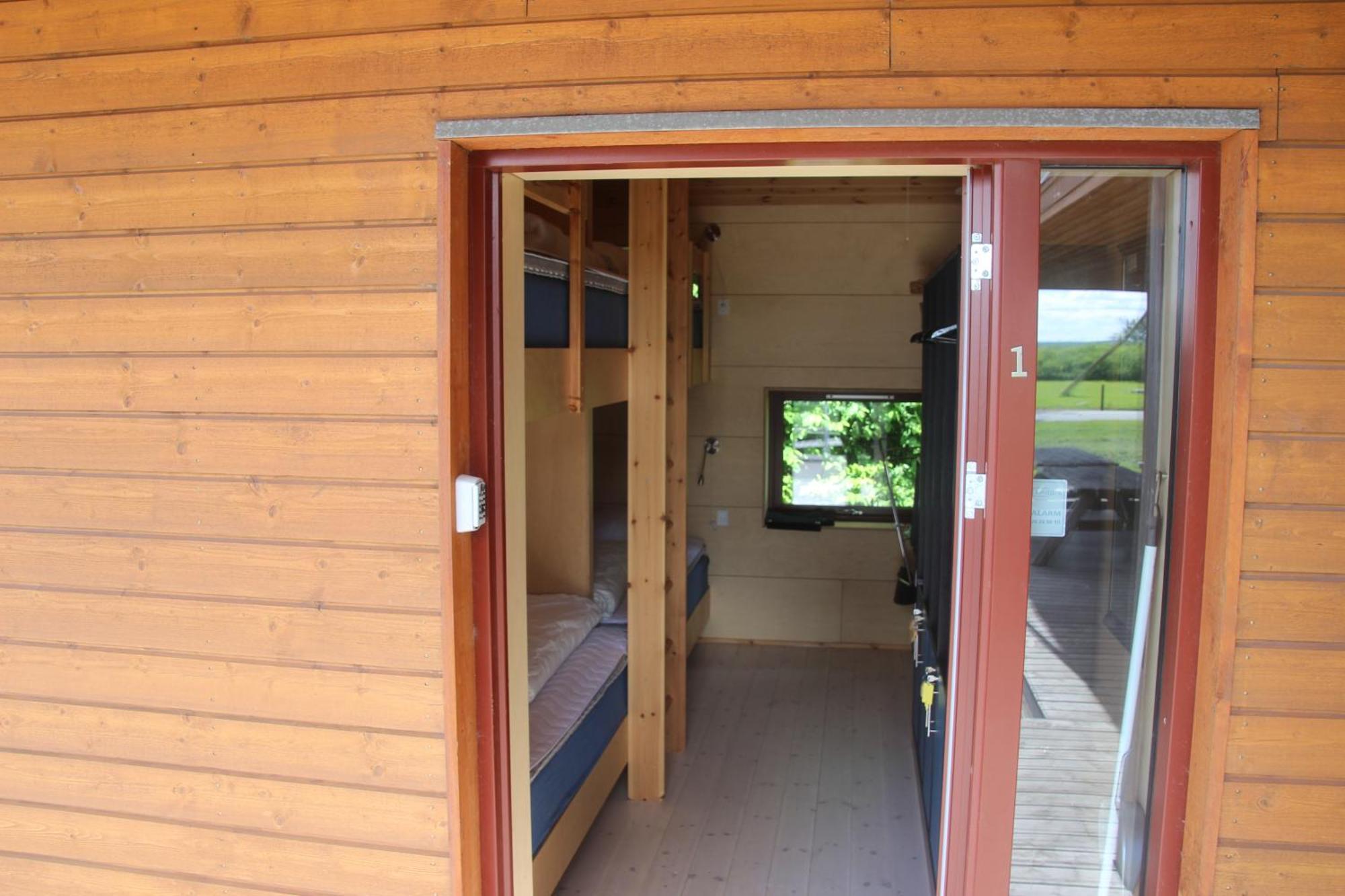 Kyst- Og Fjordcentret Hostel Orsted  ภายนอก รูปภาพ